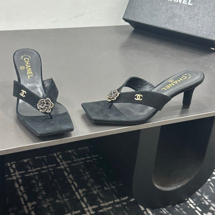 CHANEL 26S HIGH-HEEL THONG SANDALS IN BLACK SUEDE WITH FLOWER DETAIL