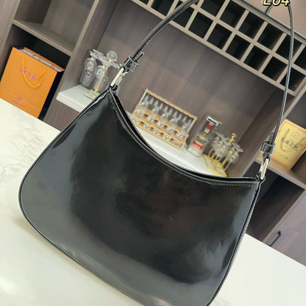 PRA 30 CLEO SHOULDER BAG IN BLACK BRUSHED LEATHER