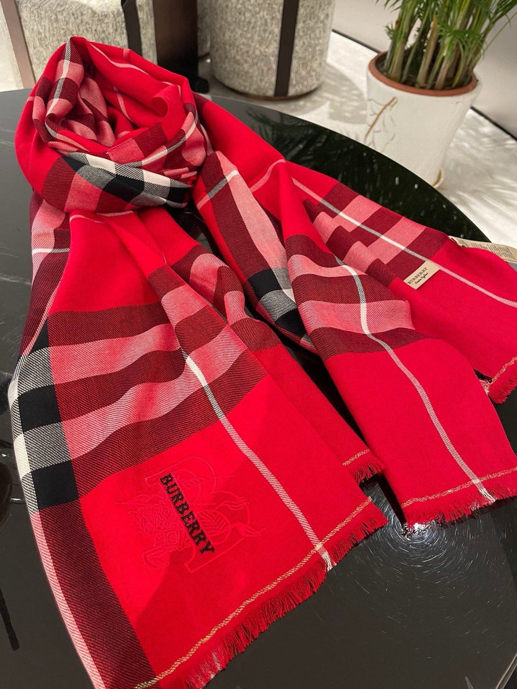 BURBERRY 26S SCARF 200CM IN CASHMERE 215175