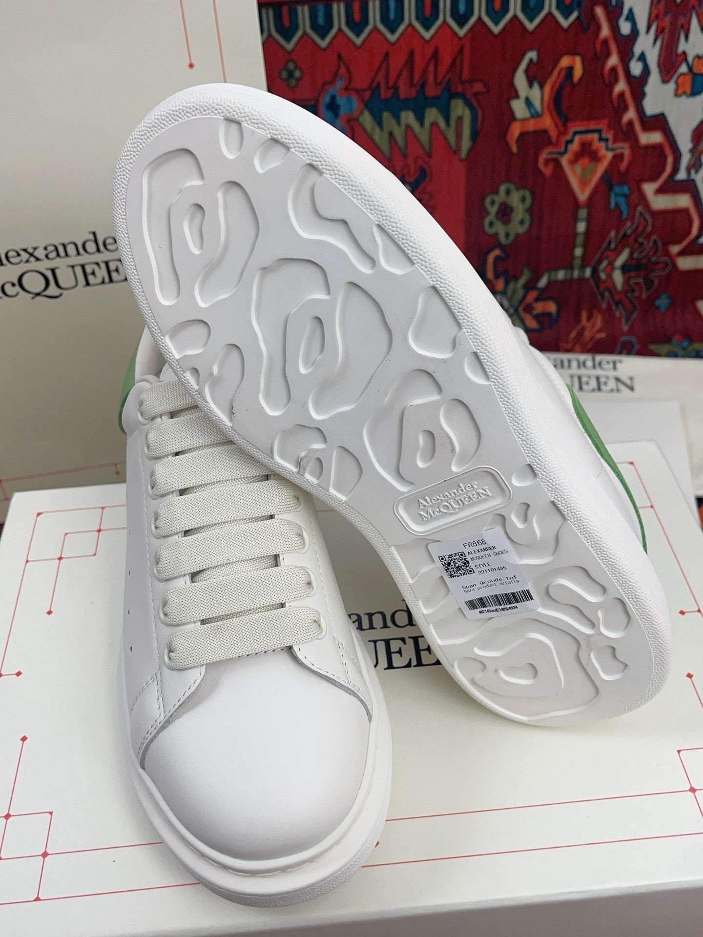 OVERSIZED SNEAKER IN WHITE CALFSKIN WITH EMBOSSED HUNTER GREEN HEEL TAB