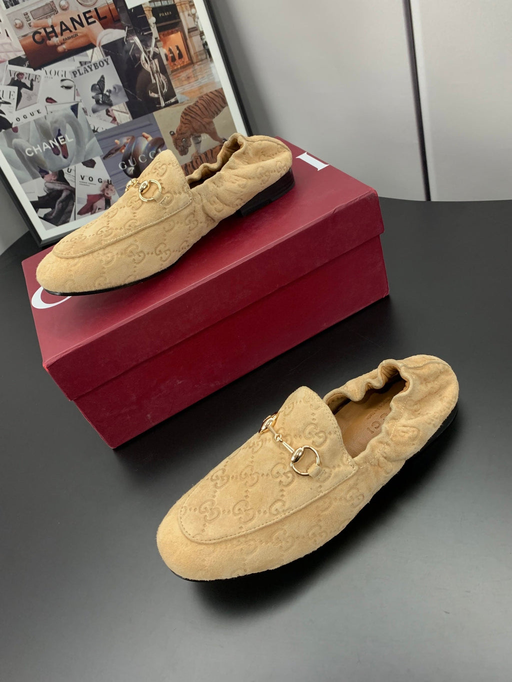 GUCCI 26S LOAFERS IN BEIGE SUEDE