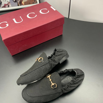 GUCCI 26S LOAFERS IN BLACK CANVAS