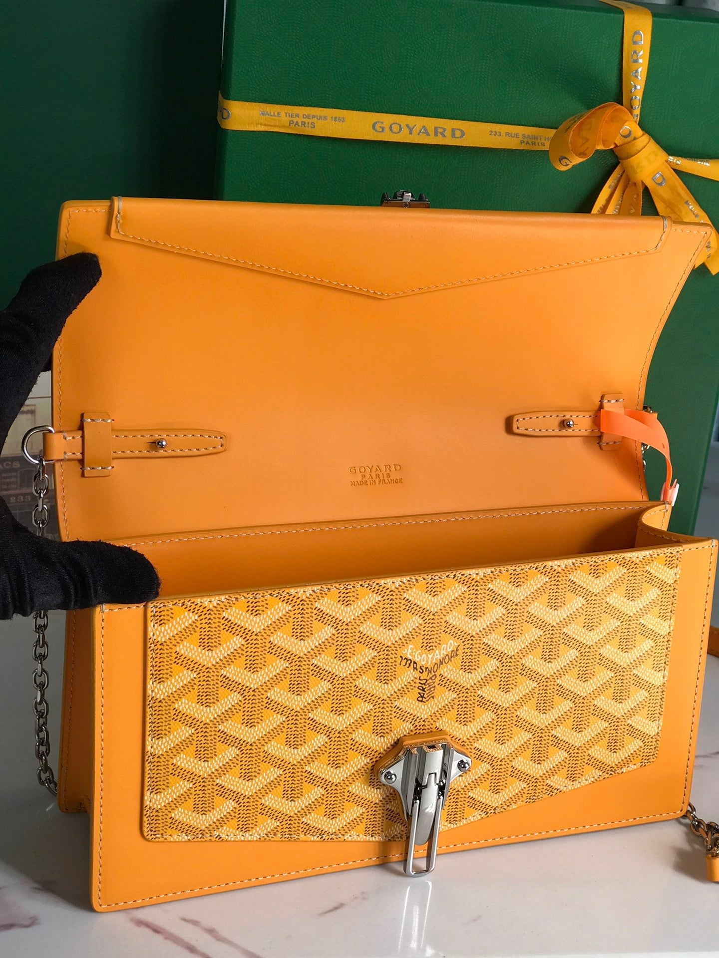 DUCHESSE MARIE-CAROLINE BAG 25 IN YELLOW GOYARDINE CANVAS AND SMOOTH CALFSKIN