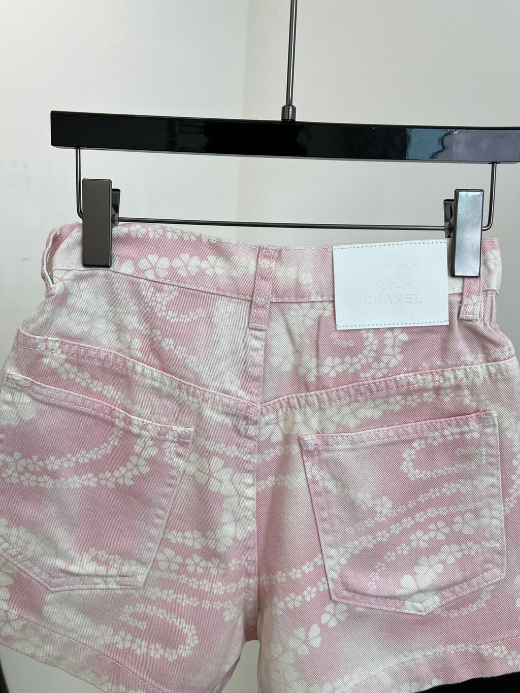 CHANEL 26S SHORTS STYLE 1061