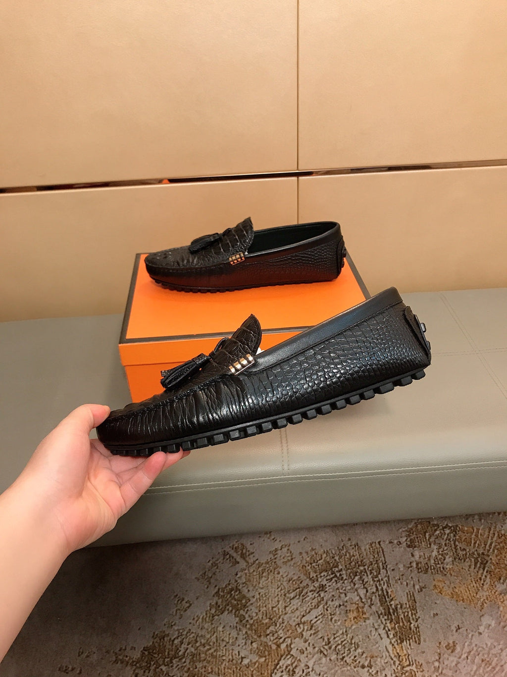 LV LOAFERS BLACK EMBOSSED CALFSKIN WITH TASSEL