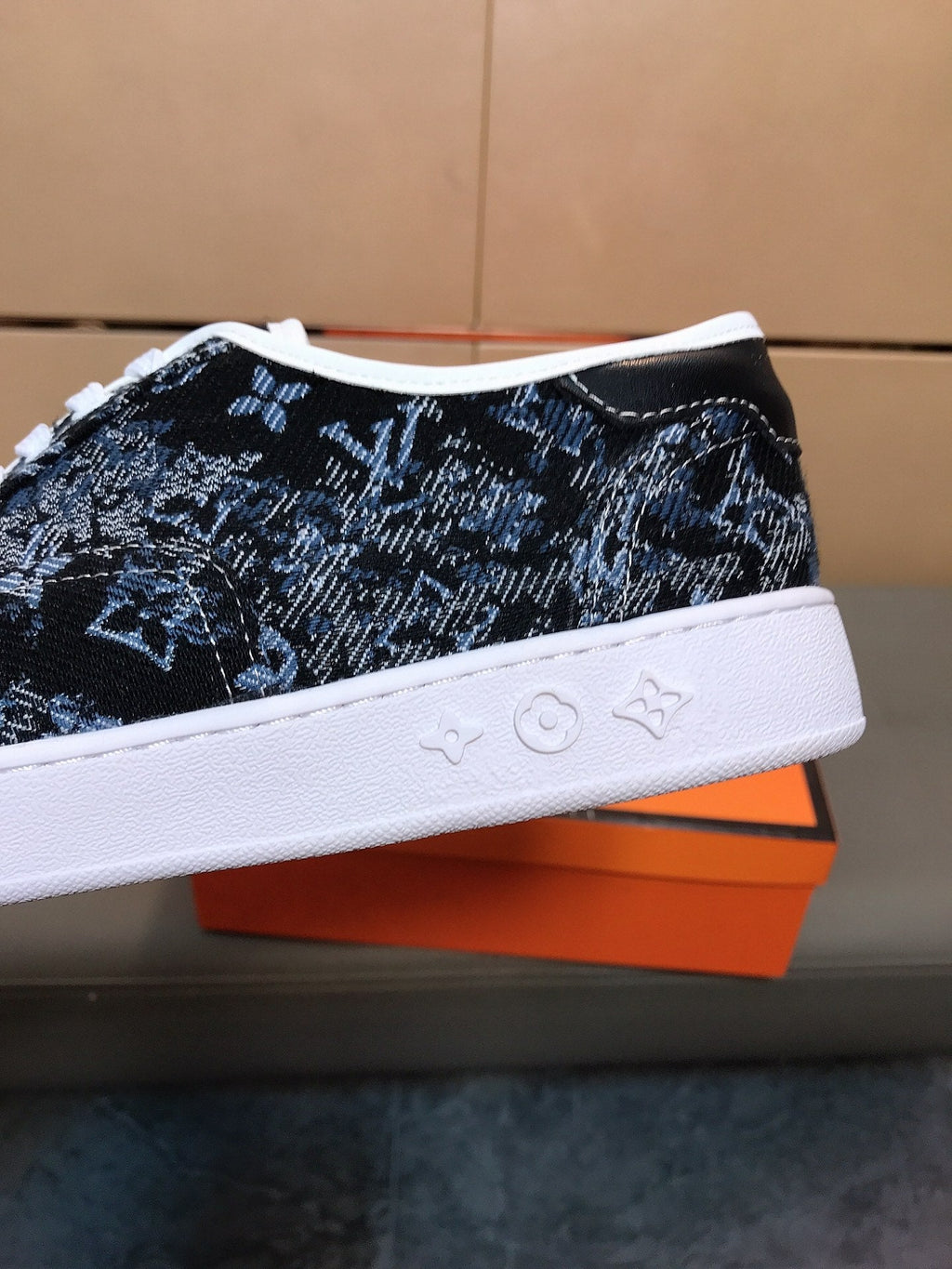 LV TRAINER BLACK MIX BLUE MONOGRAM JACQUARD