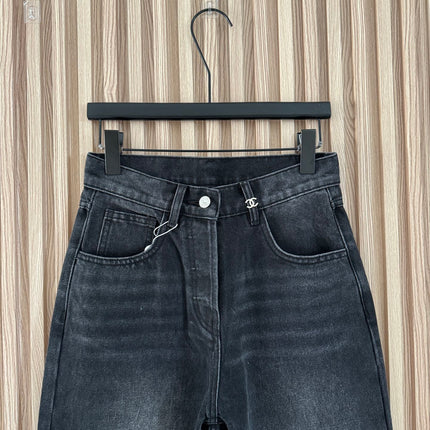 CHANEL 26S STRAIGHT-LEG JEANS 1392