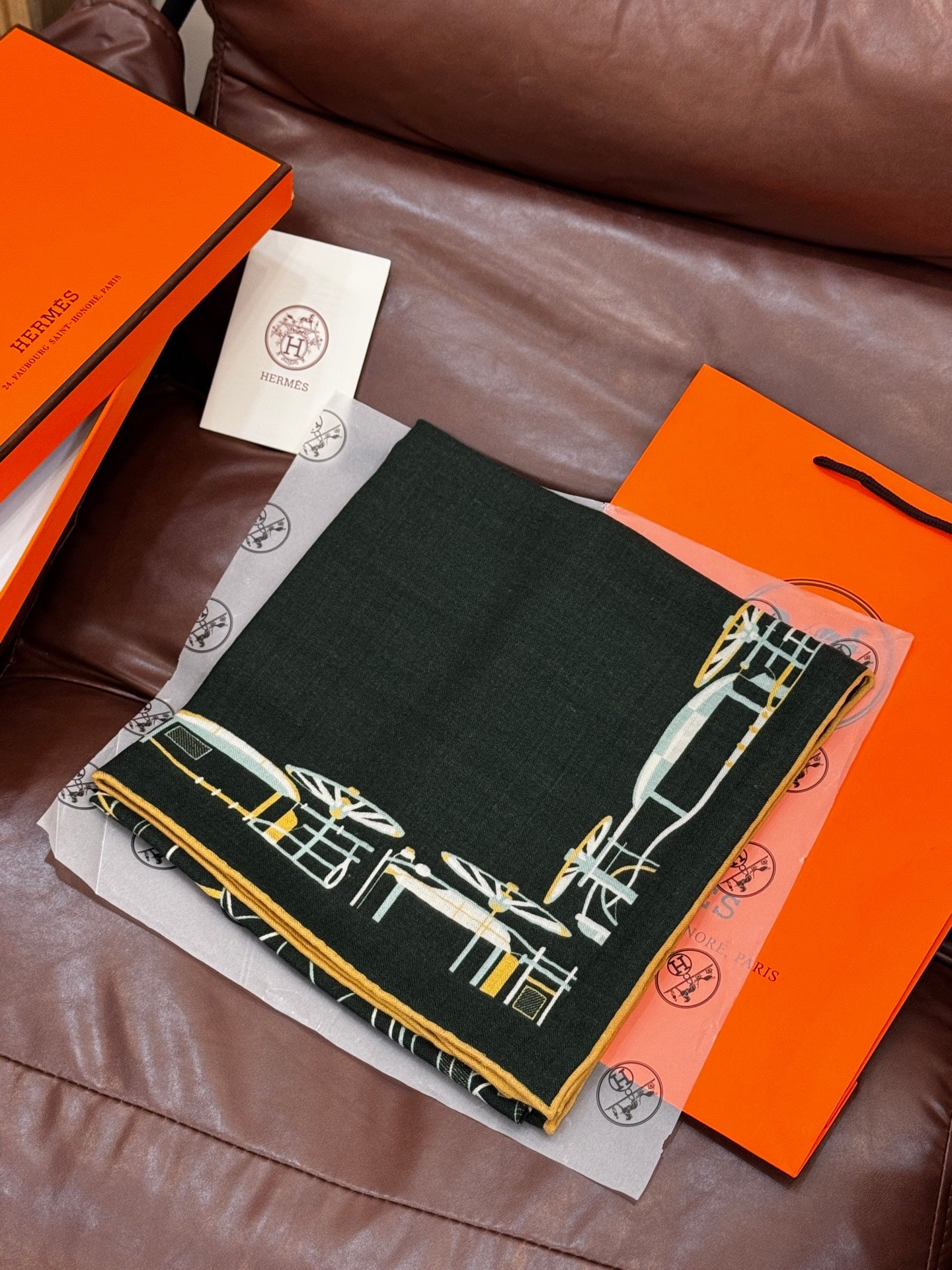 HERMES 25S SCARF 140 IN CASHMERE SILK 727320