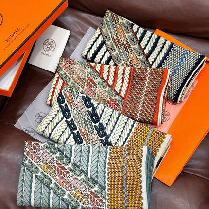 HERMES 25S SCARF 140 IN SILK 854807