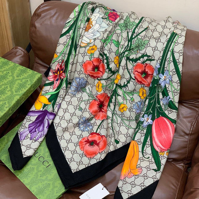 GUCCI 26S SCARF 140 IN CASHMERE AND SILK 250154