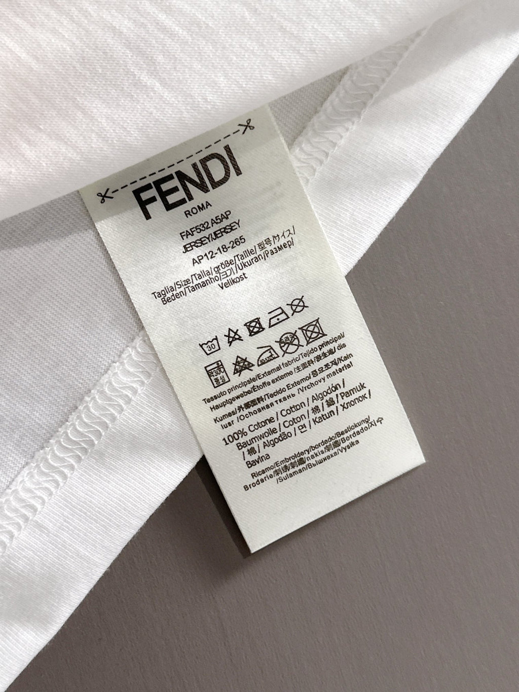 FENDI 26S SHORT SLEEVE T-SHIRT 166