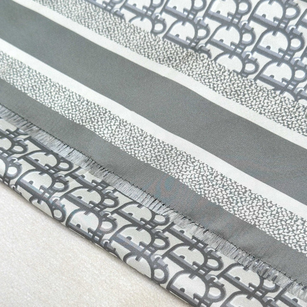 DIOR SCARF 70 CM IN SILK 600304