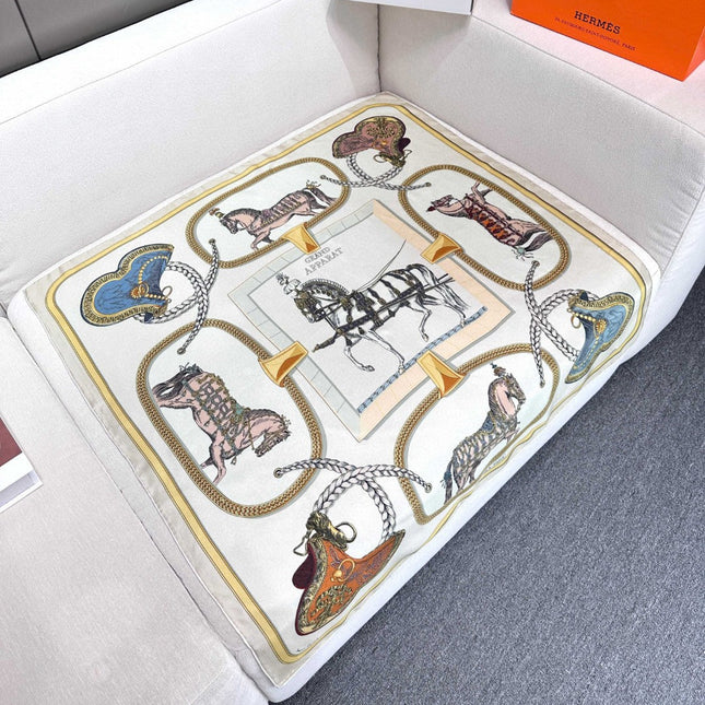 HERMES 26S PRINTED SQUARE SCARF 90 IN SILK 311838