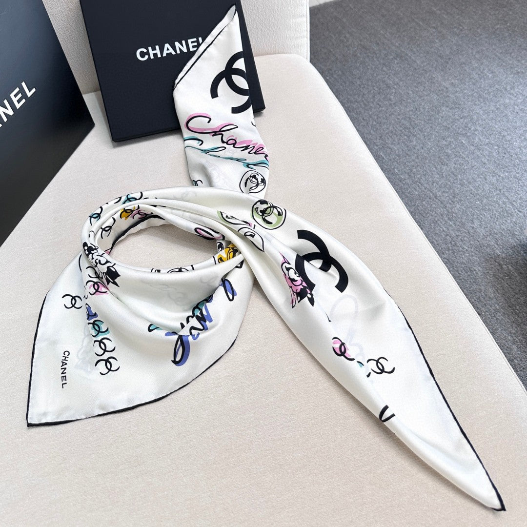CHANEL 26S SCARF 90 IN SILK 304555