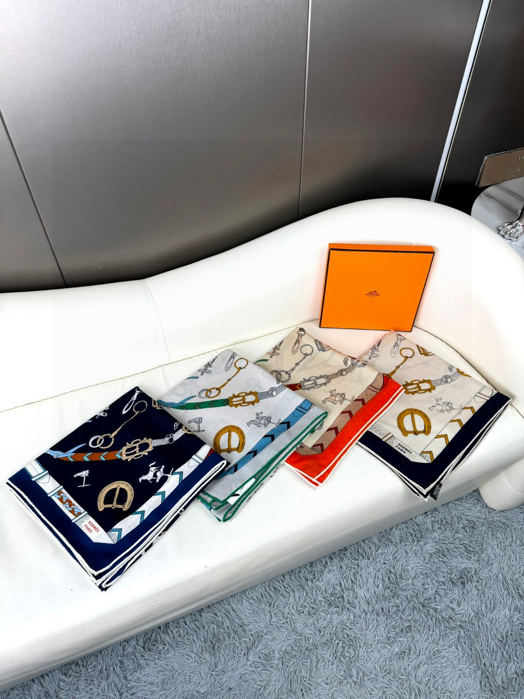 HERMES 25S SCARF 135 IN CASHMERE SILK 737309