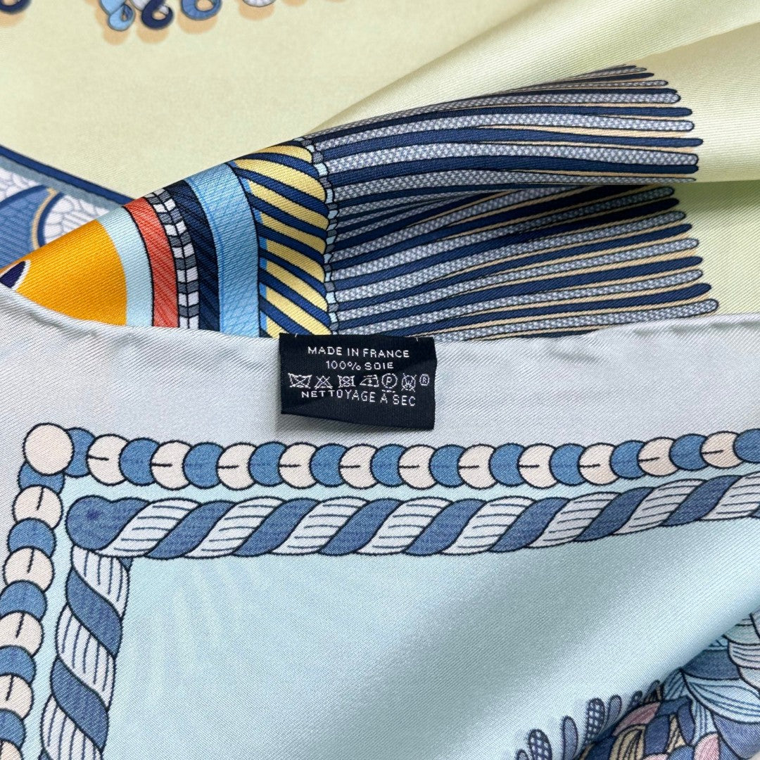 HERMES 25S SCARF 90 IN SILK 703630