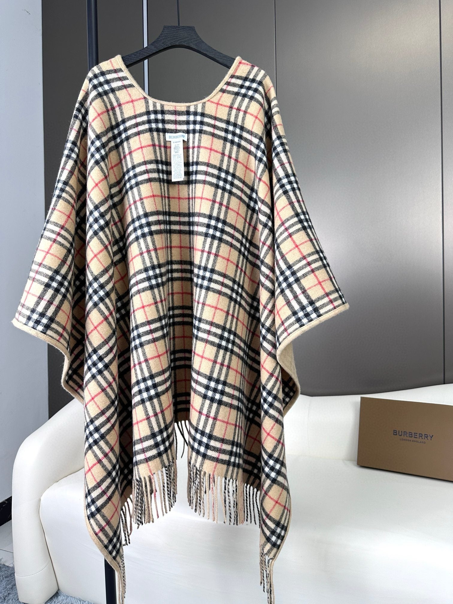 BURBERRY 25S SCARF 150 CM IN CASHMERE 937995