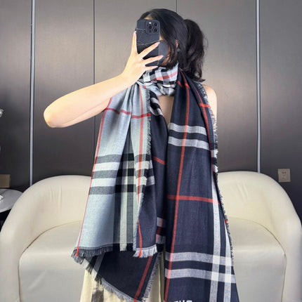 BURBERRY 26S SCARF 220CM IN CASHMERE SILK 303205