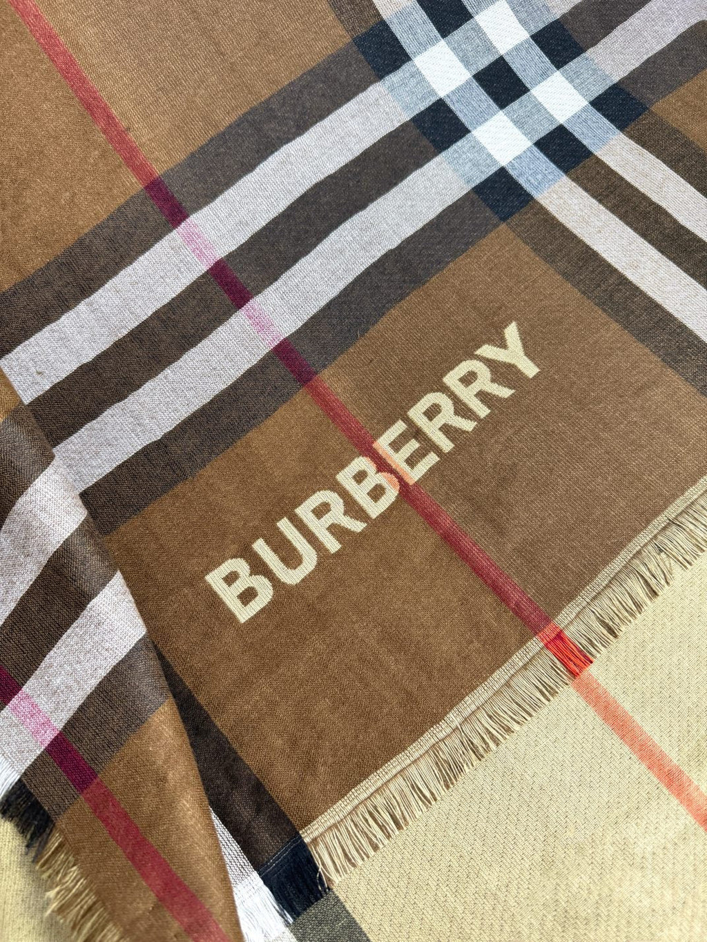 BURBERRY 26S SCARF 220CM IN CASHMERE SILK 303204