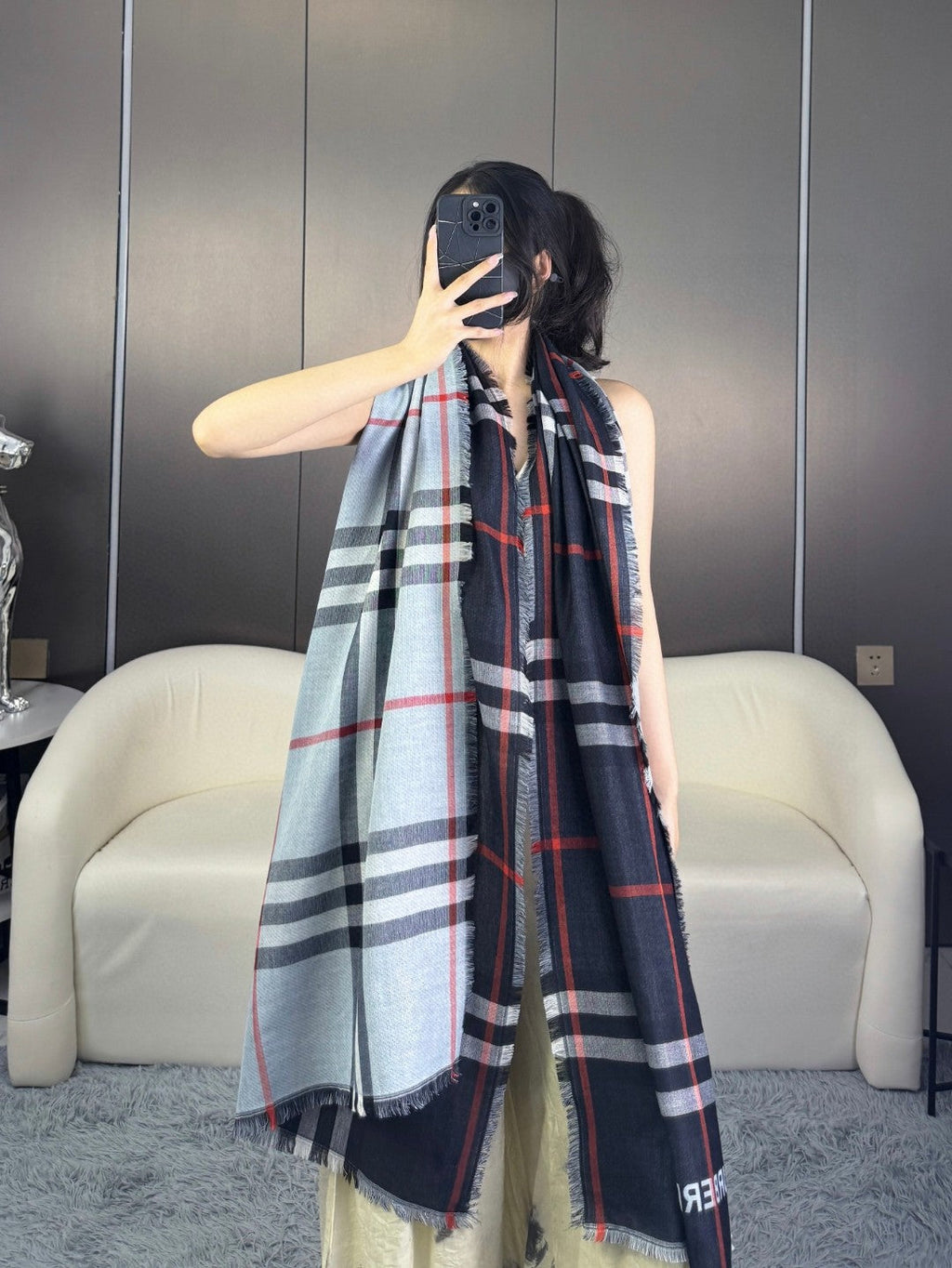 BURBERRY 26S SCARF 220CM IN CASHMERE SILK 303205