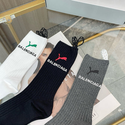BALENCIAGA 26S CREW SOCKS 140184 (1 BOX)