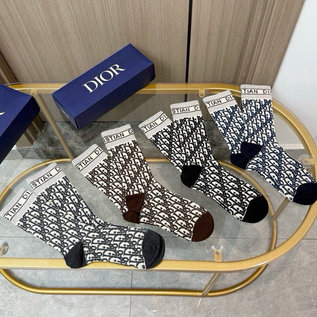 DIOR 26S CREW SOCKS 413907 (1 BOX)