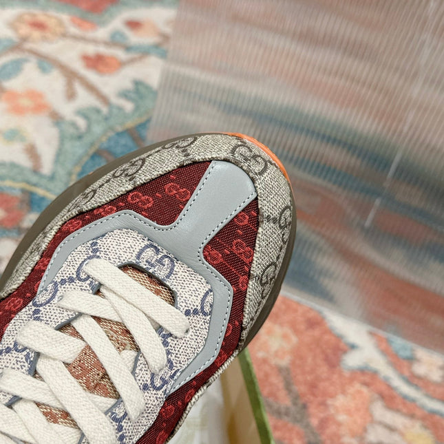GG RHYTON TRAINER LIGHT GRAY AND SCARLET CALFSKIN