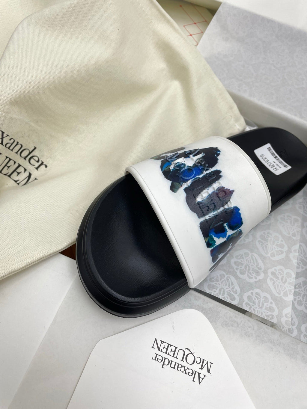 SLIDES SANDAL IN BLACK TPU WHITE STRAP WITH 3D LOGO