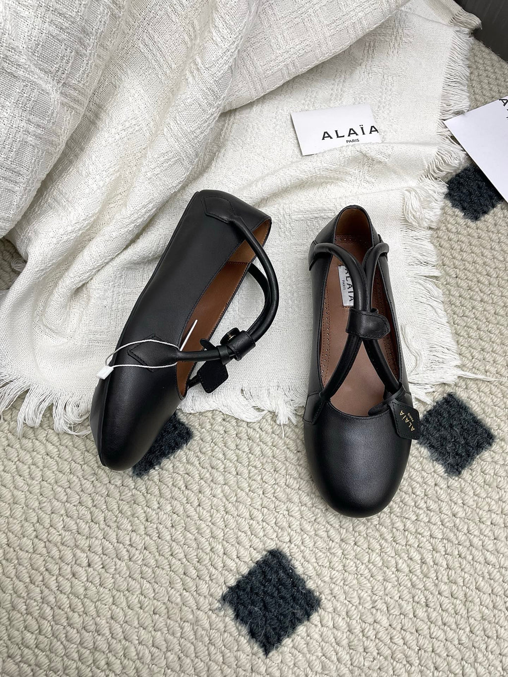 ALAIA 26S BALLET TECKEL IN BLACK CALFSKIN