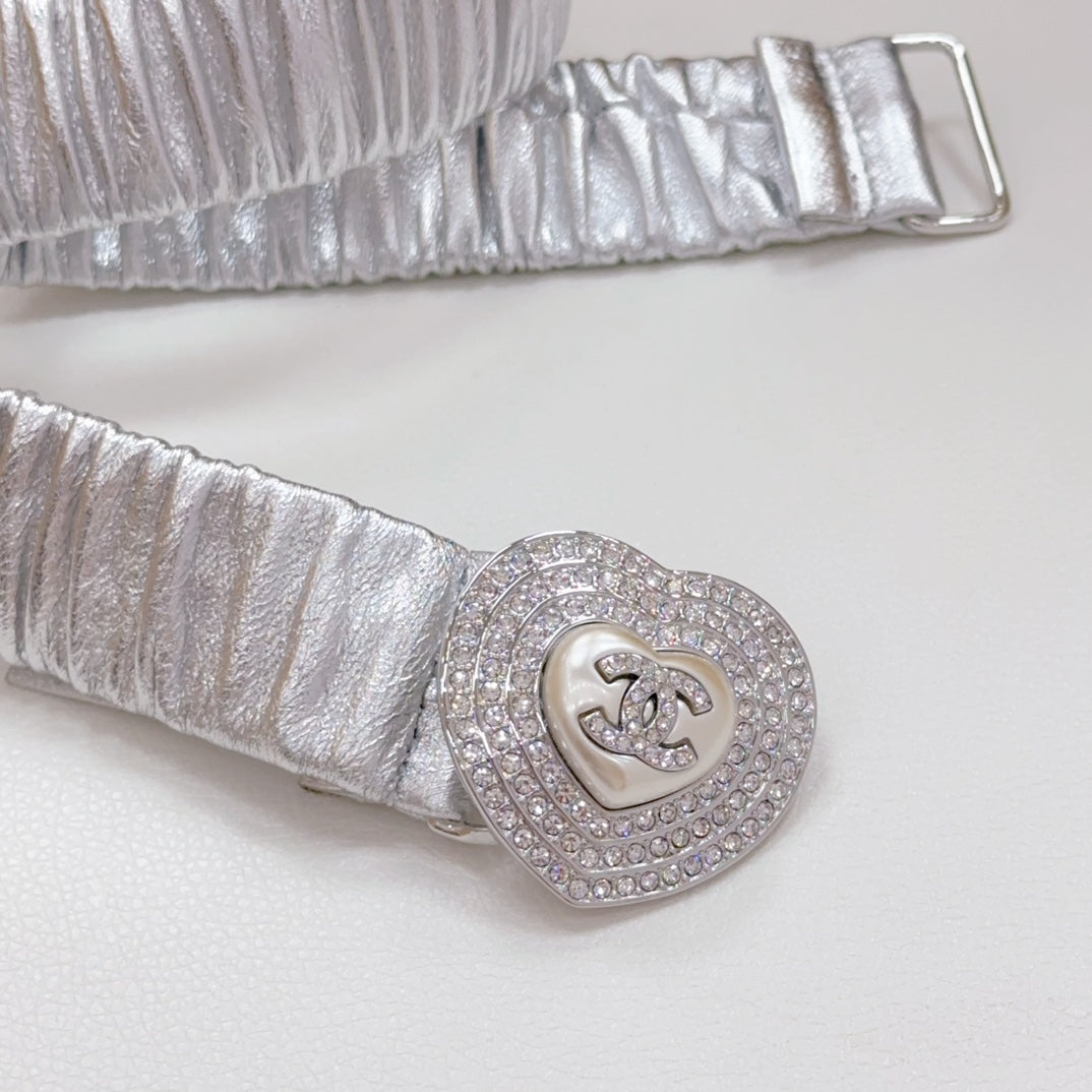 CC ELASTIC 30 MM BELT HEART BUCKLE IN SILVER CHIFFON CALFSKIN SILVER HARDWARE ATTACH RHINSTONES