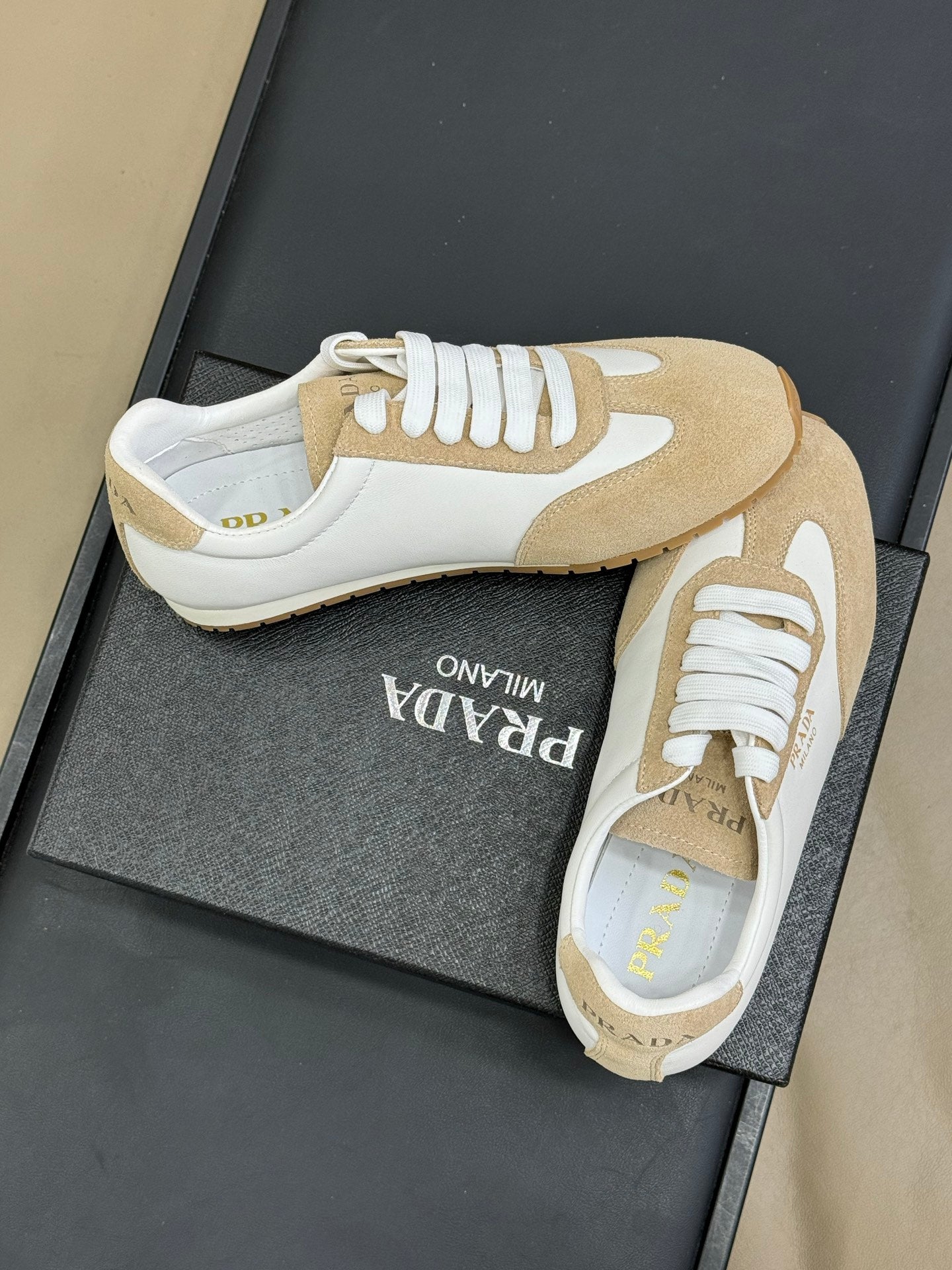 PRADA 25S SNEAKER IN WHITE MIX DARK BEIGE SUEDE STYLE 2