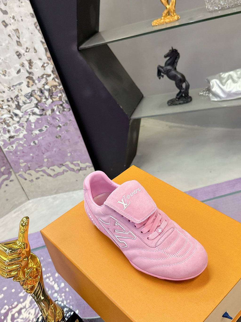LV 26S FOOTPRINT SOCCER SNEAKERS IN PINK SUEDE