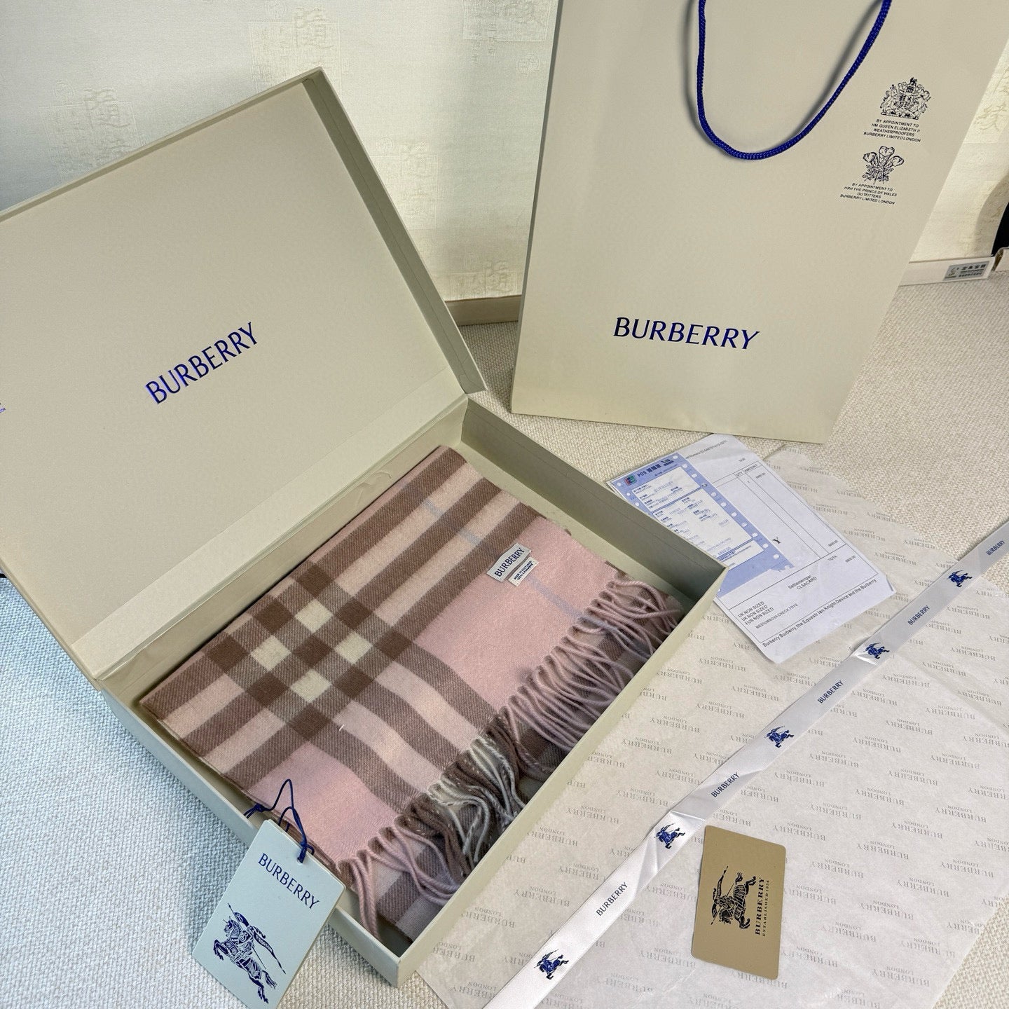 BURBERRY 26S SCARF 168CM IN CASHMERE 202514