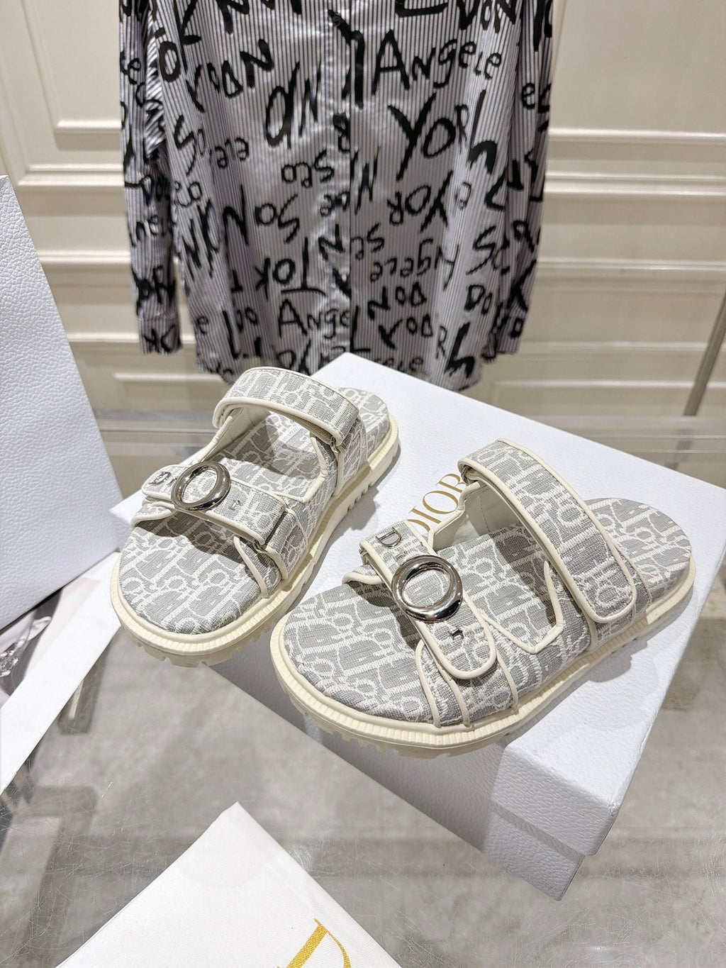 DIOR 26S SANDALS IN LIGHT GREY MIX WHITE OBLIQUE CANVAS