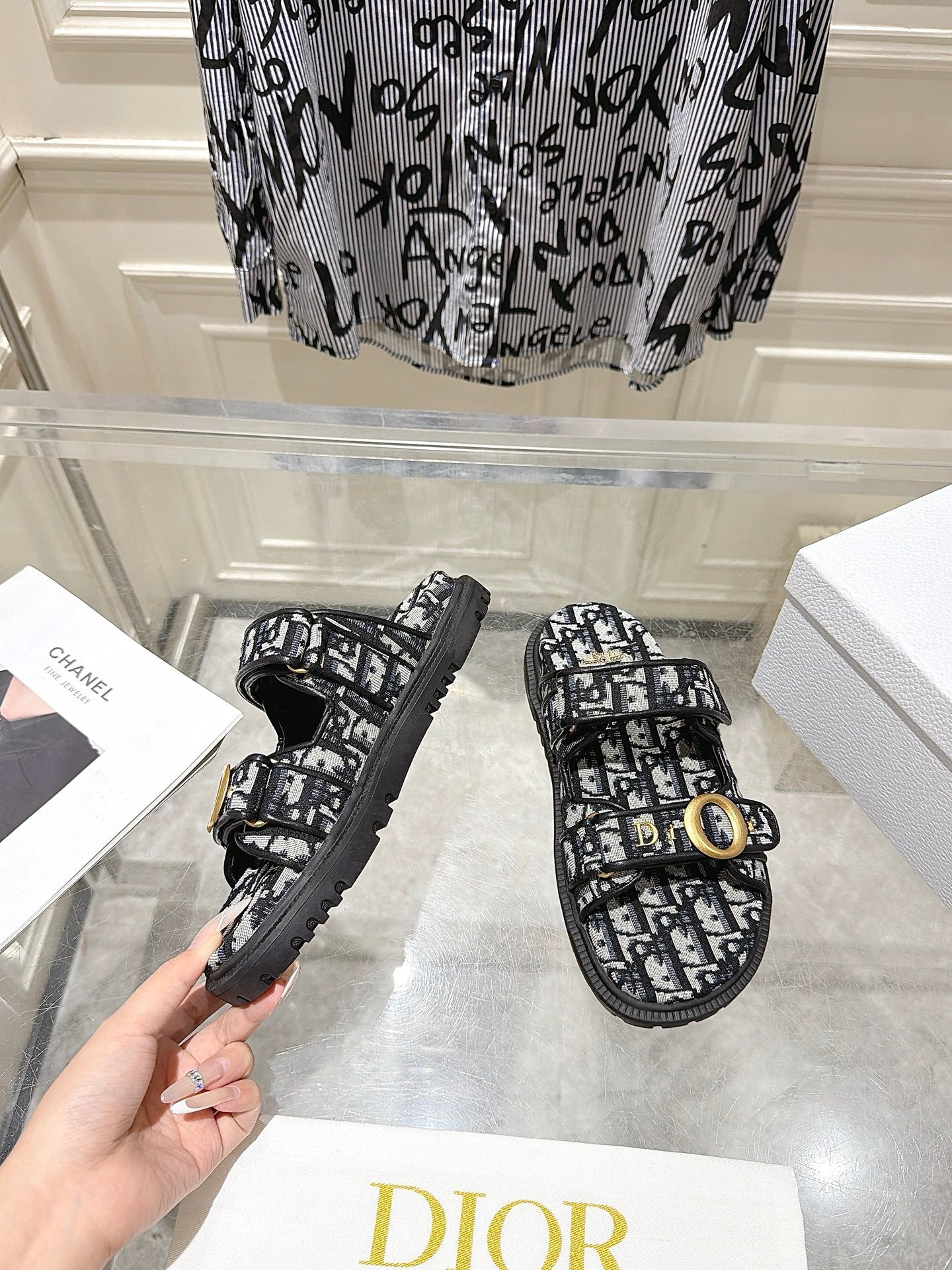 DIOR 26S SANDALS IN BLACK MIX WHITE OBLIQUE CANVAS