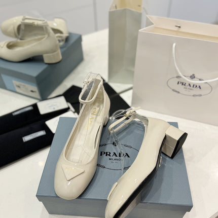 Pra Pumps 40 Square Sole White Patent Leather