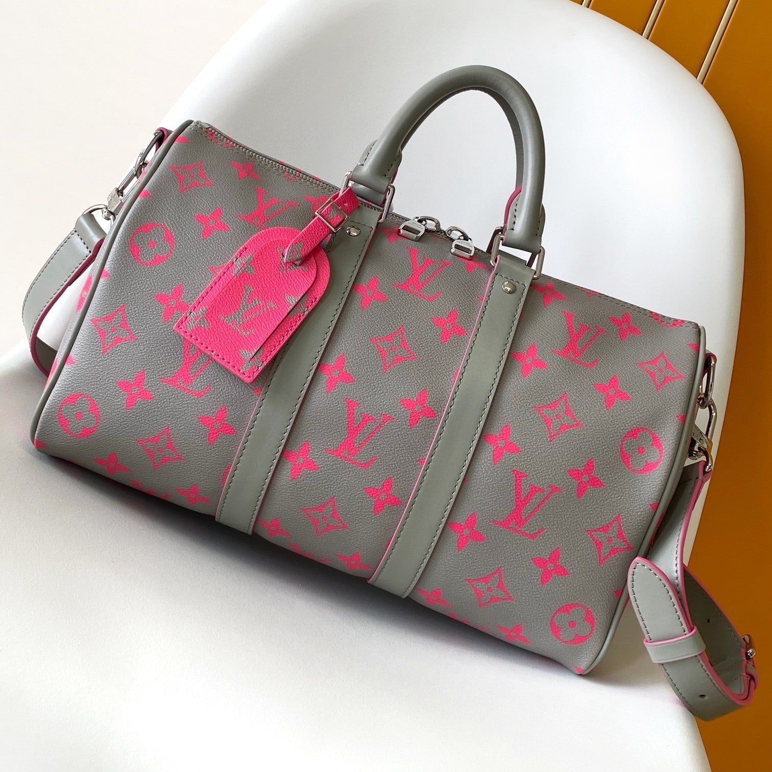 LV 26S KEEPALL 34 IN DARK GREY MONOGRAM CANVAS