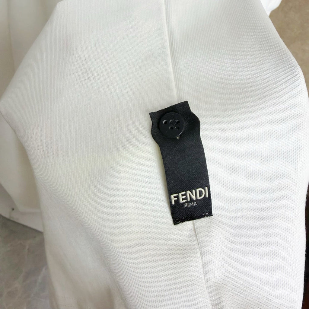 FENDI 26S SHORT SLEEVE T-SHIRT 040