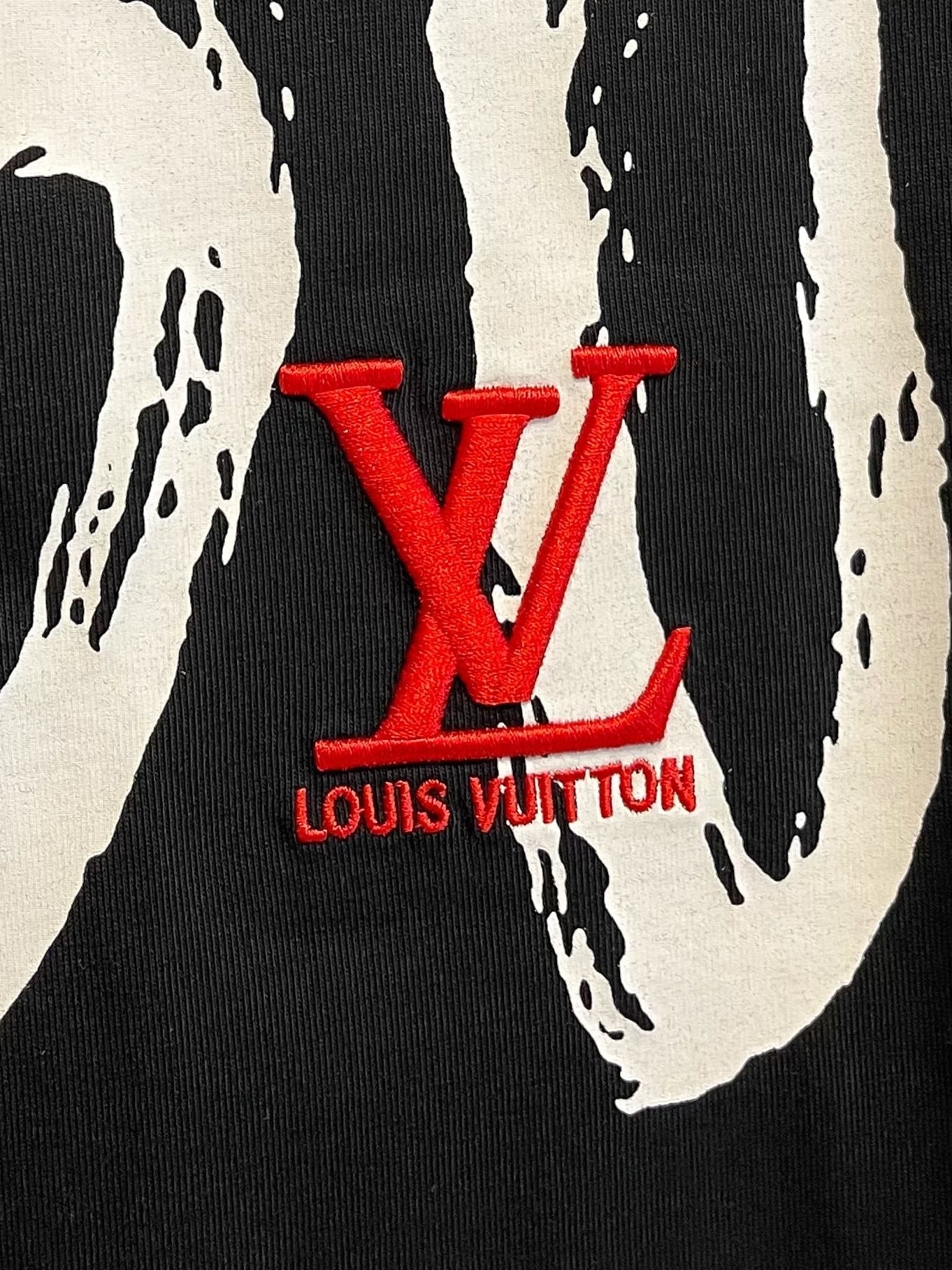 LV T-SHIRT IN BLACK COTTON 238860