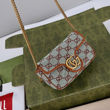 GUCCI 26S GG MONOGRAM 16 IN BEIGE CANVAS