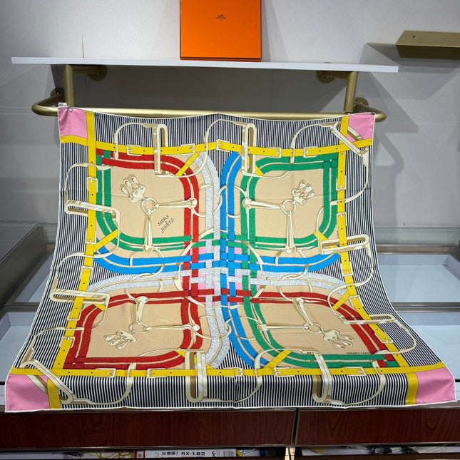 HERMES 26S SCARF 90 IN SILK 307103