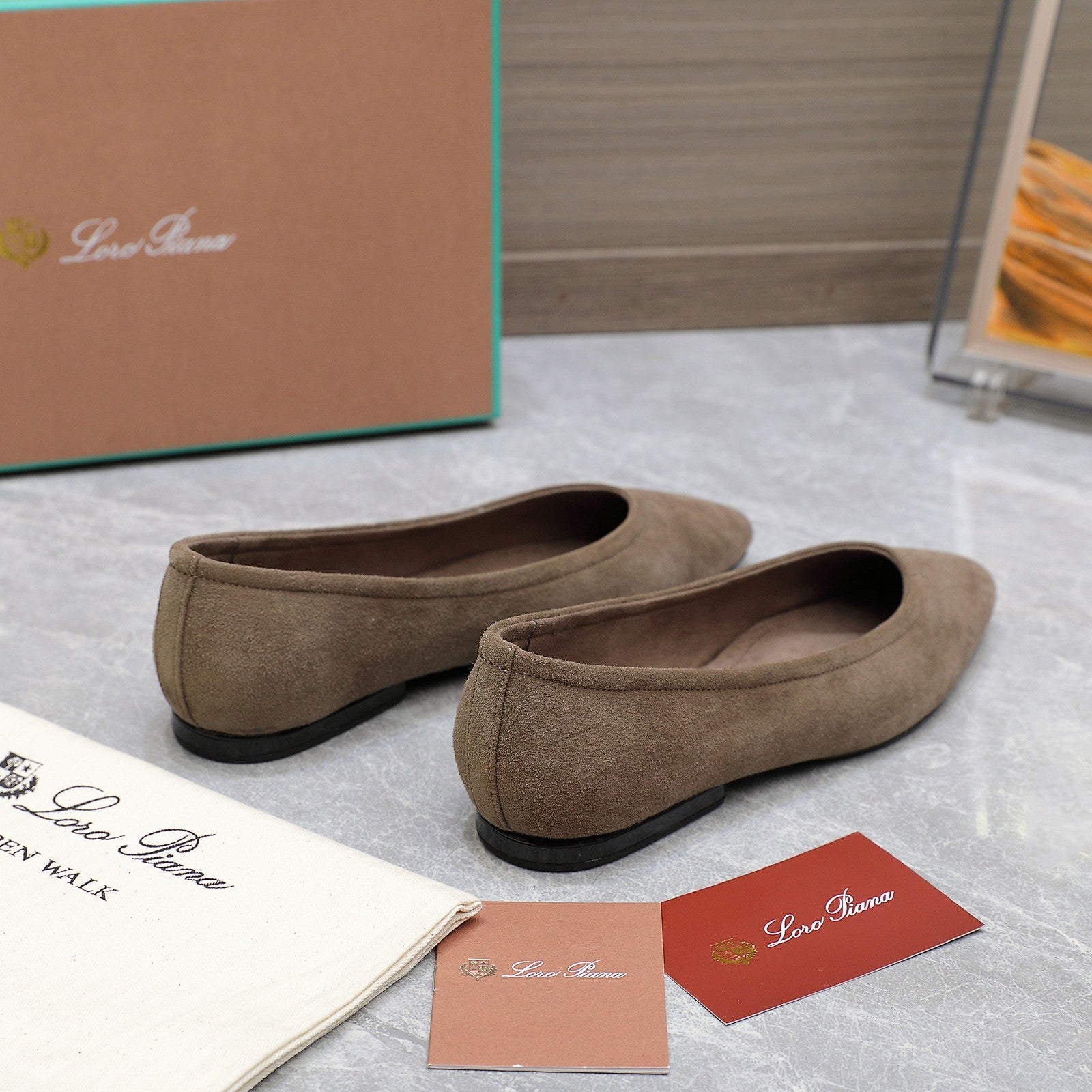 CLASSIC BALLET SHOES IN HEAVY BROWN SUEDE
