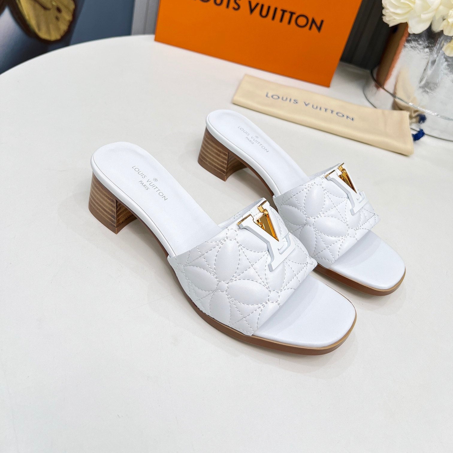 LV 26S MARE HIGH-HEELED MULE SANDALS IN WHITE CALFSKIN