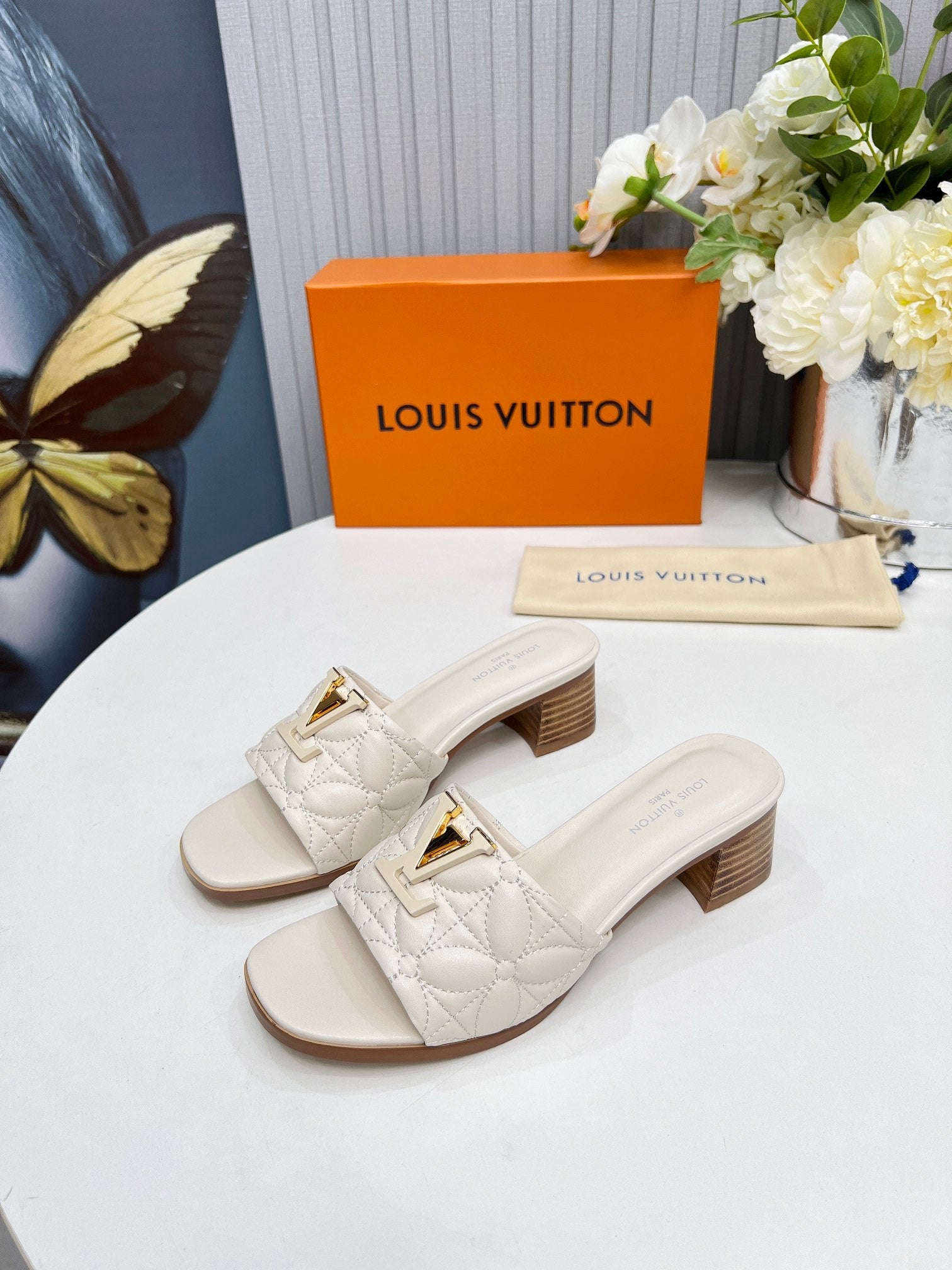 LV 26S MARE HIGH-HEELED MULE SANDALS IN IVORY BEIGE CALFSKIN