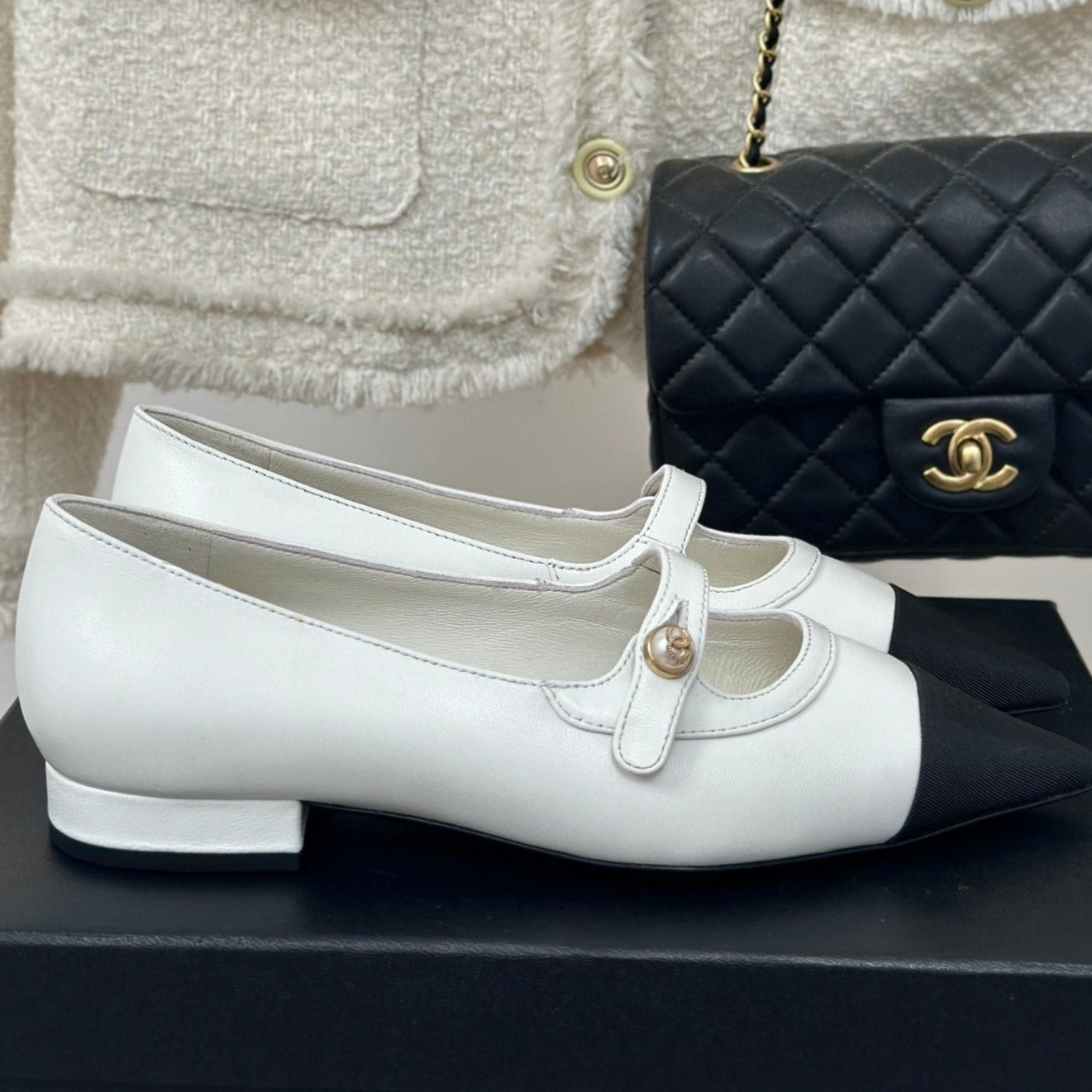 Double C Milan Runway Pointed Toe Mary Jane Shoes White Black Lambskin