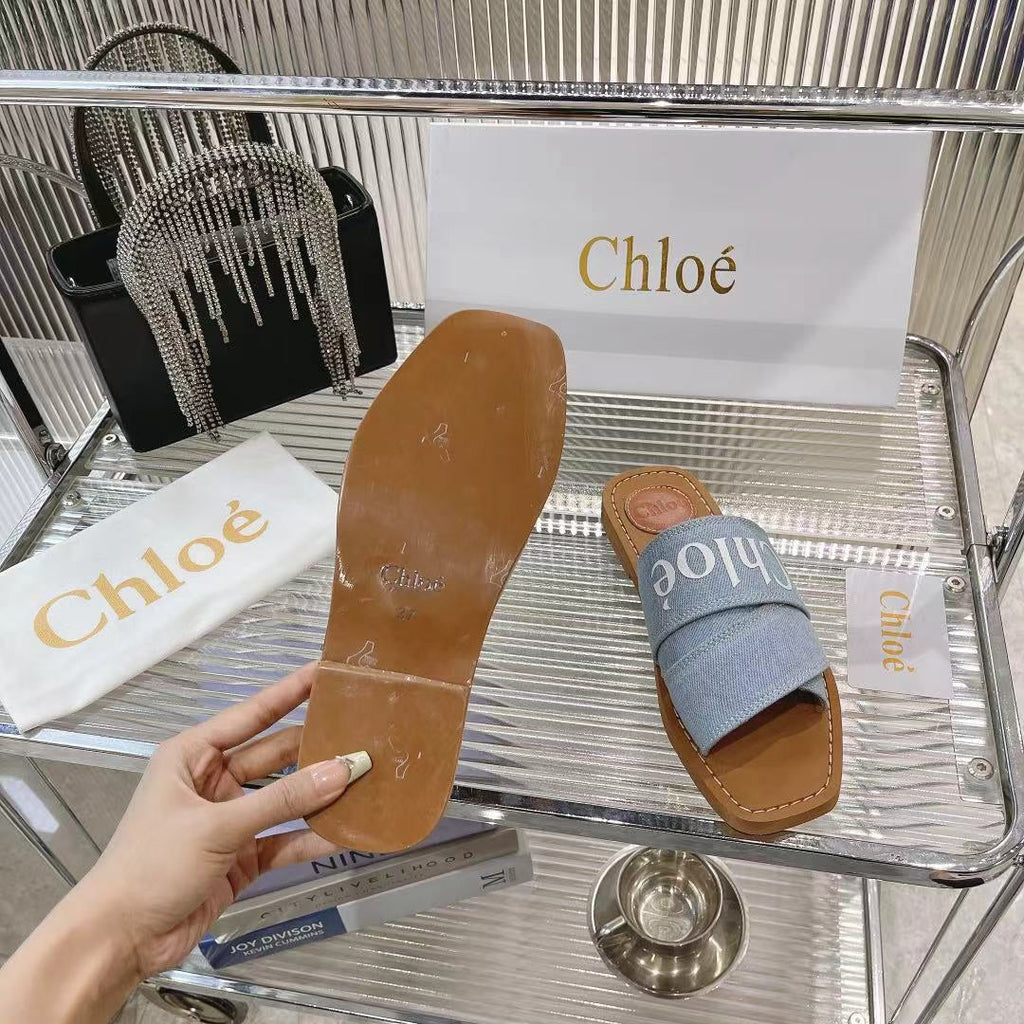 WOODY MULE IN LIGHT BLUE DENIM WITH WHITE LOGO