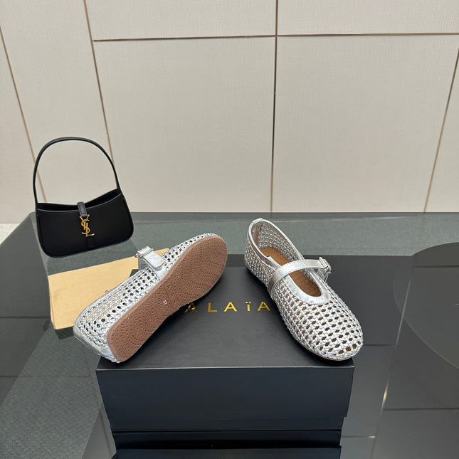 ALAIA MARY JANE FLAT 25S IN SILVER WOVEN MESH