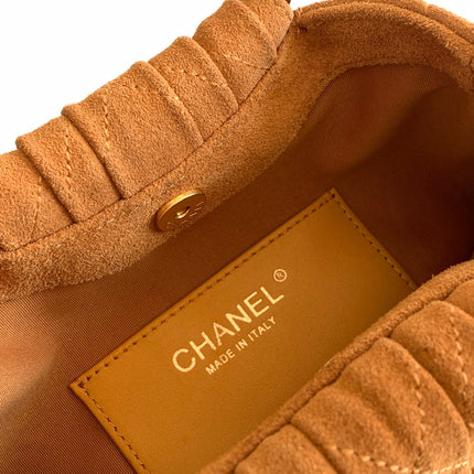 CHANEL 26S HAND BAG MEDIUM 24 IN CARAMEL BROWN SUEDE GOLD HARDWARE