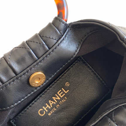 CHANEL 26S HAND BAG LARGE 32 IN BLACK LAMBSKIN GOLD HARDWARE