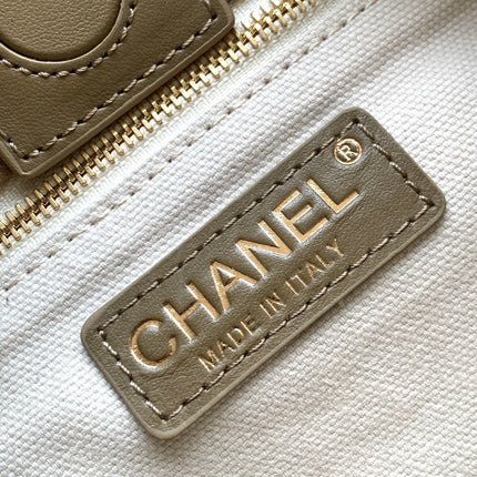 CHANEL 26S BUCKET SHOULDER BAG MEDIUM 29 IN DARK BEIGE SUEDE AND CALFSKIN GOLD HARDWARE